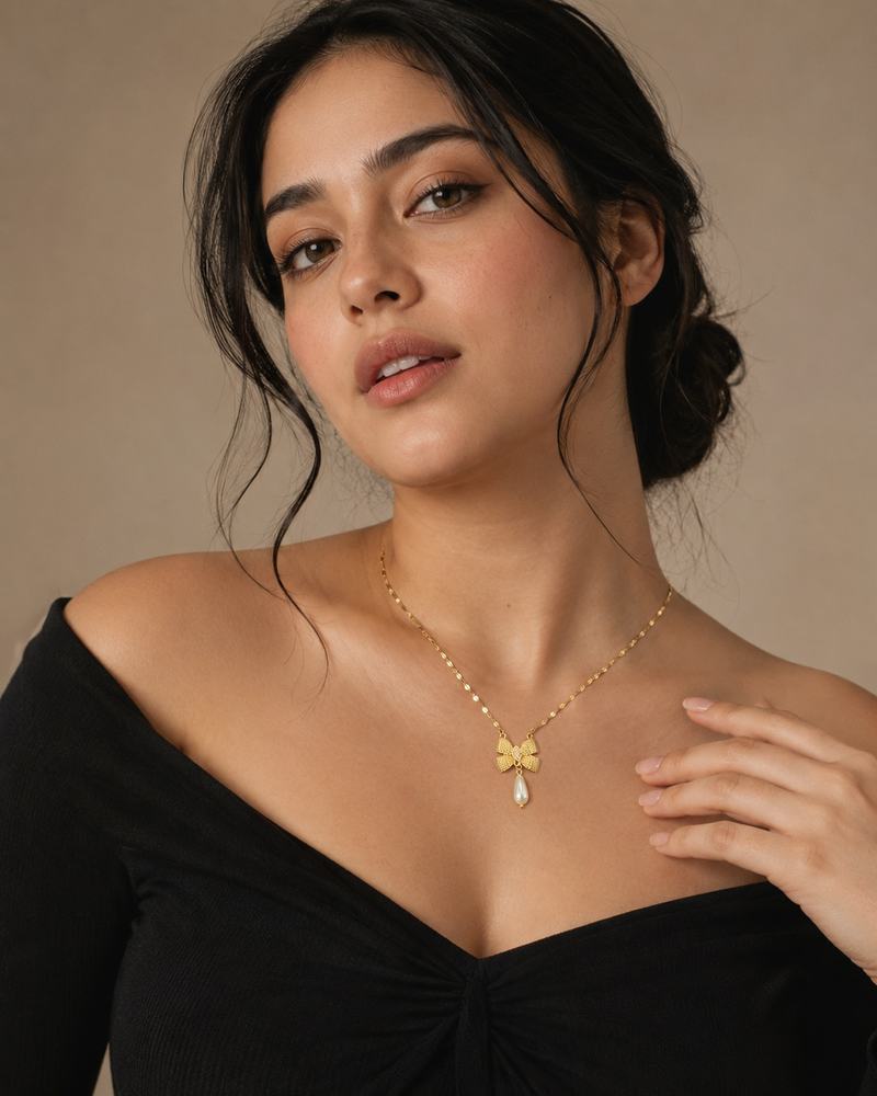 Pearl Bow Necklace — Indo-Western necklace, Papa Diaries Malta