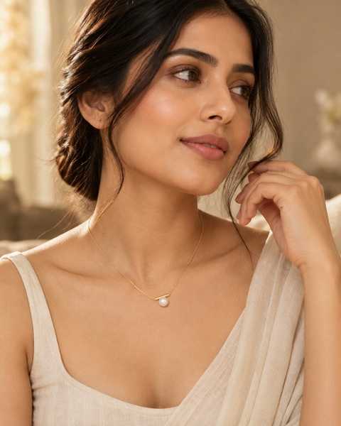 Solitaire Pearl Necklace