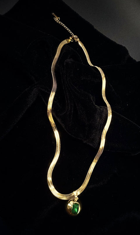 Emerald Gleam Necklace — Indo-Western necklace, Papa Diaries Malta